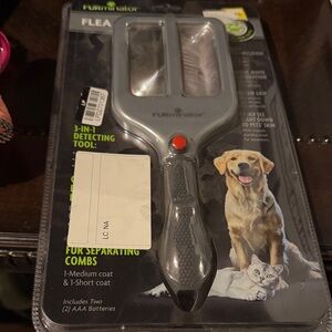 FURminator Gray Flea Comb with Red Button